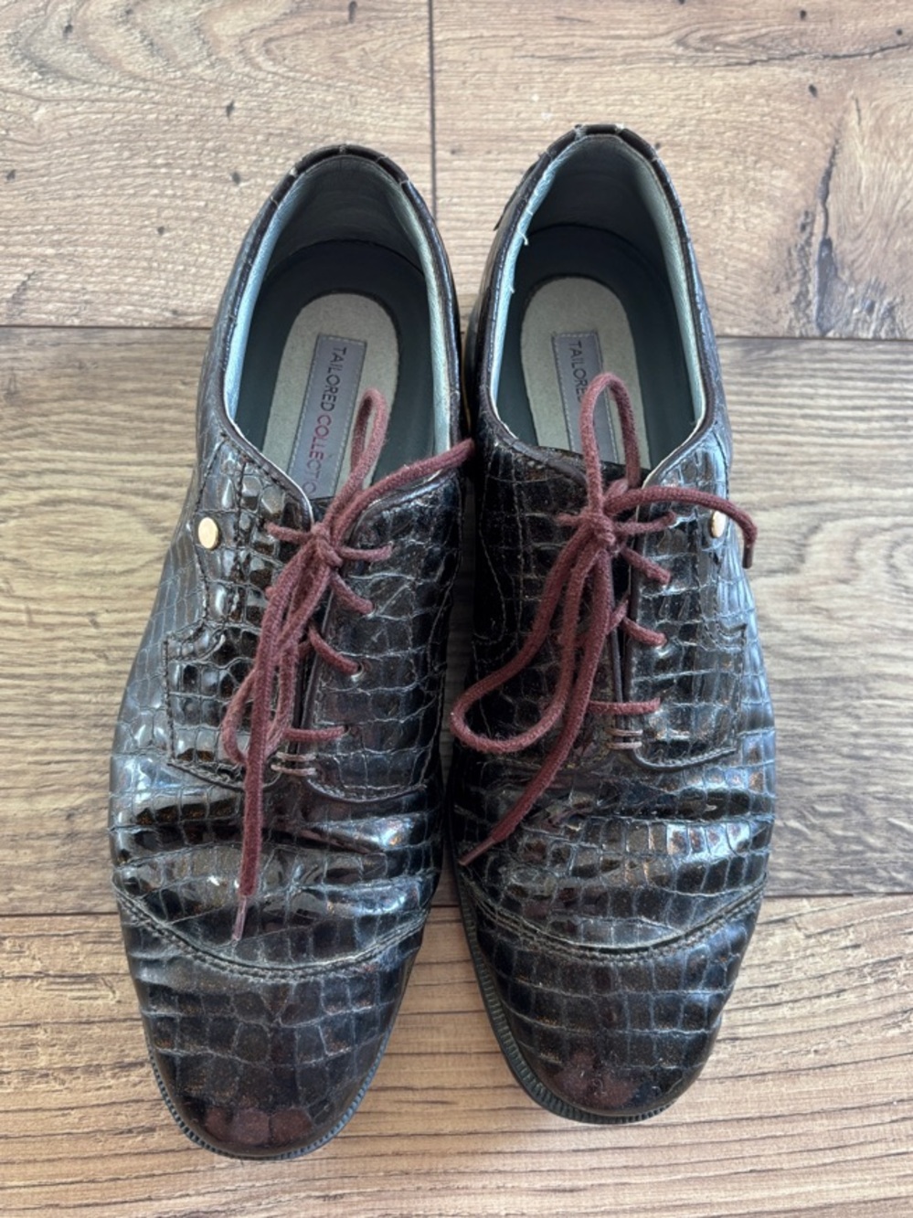 Women’s Brown Croc-Embossed Spikeless FootJoy Golf Shoes